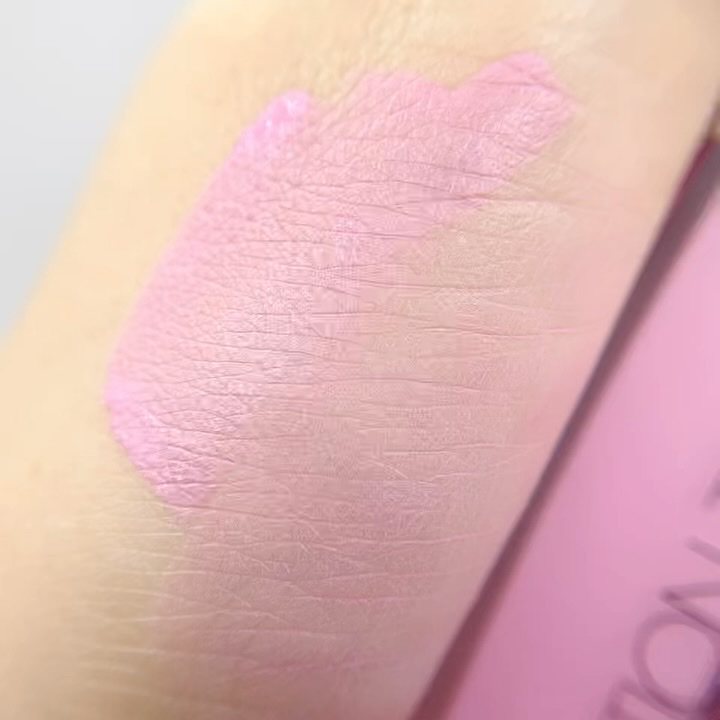 アディクション ザ リキッドブラッシュ フォギー/ADDICTION/リキッドチークの動画クチコミ1つ目