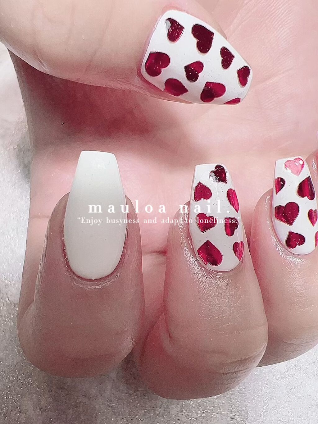 #緑ネイル,#ネイル,#アートネイル,#冬ネイル,#ミラーアートネイル,#リングネイル,#成人式ネイル,#ジュエリーネイル,#ミラーネイル,#手書きアートネイル,#ハートネイル,#パーツネイル,#ミラーネイル,#シルバーアクセネイル,#冬ネイル,#天王寺ネイルのネイルデザイン