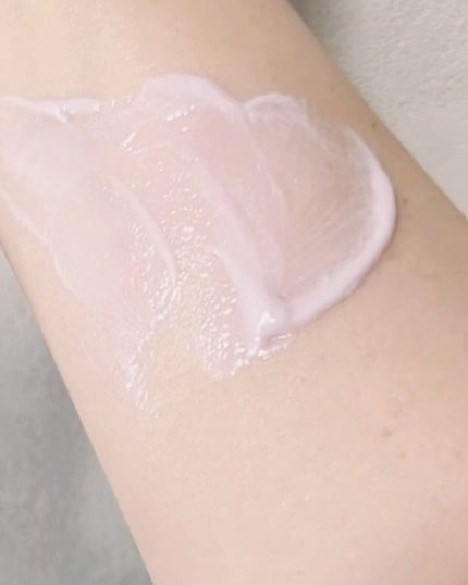 ビオレUV アクアリッチ ライトアップエッセンス/ビオレ/日焼け止めクリームを使ったクチコミ(2枚目)