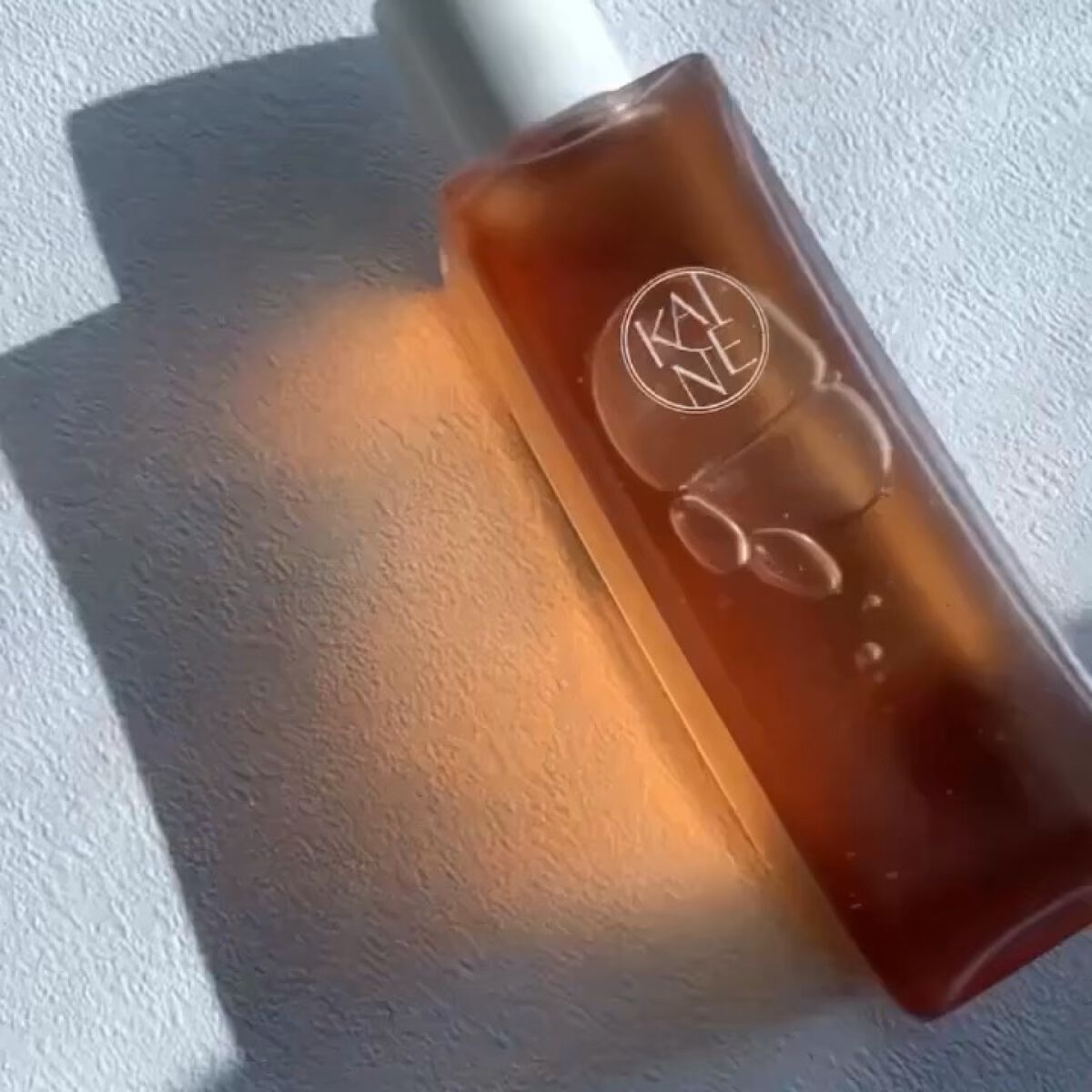 コンブバランスアンプルトナー/KAINE/化粧水の動画クチコミ2つ目