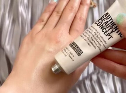 ハンド&ヘア ライトセラム/AUTHENTIC BEAUTY CONCEPT/ハンドクリームを使ったクチコミ(3枚目)