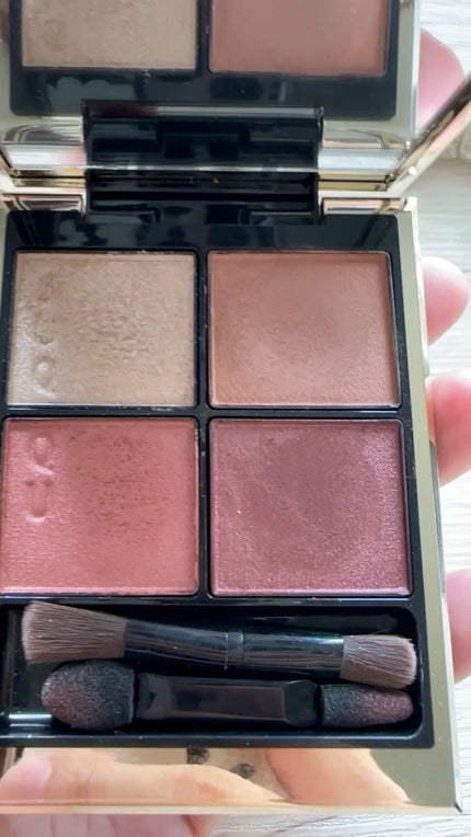 シグニチャー カラー アイズ/SUQQU/アイシャドウパレットの人気ショート動画