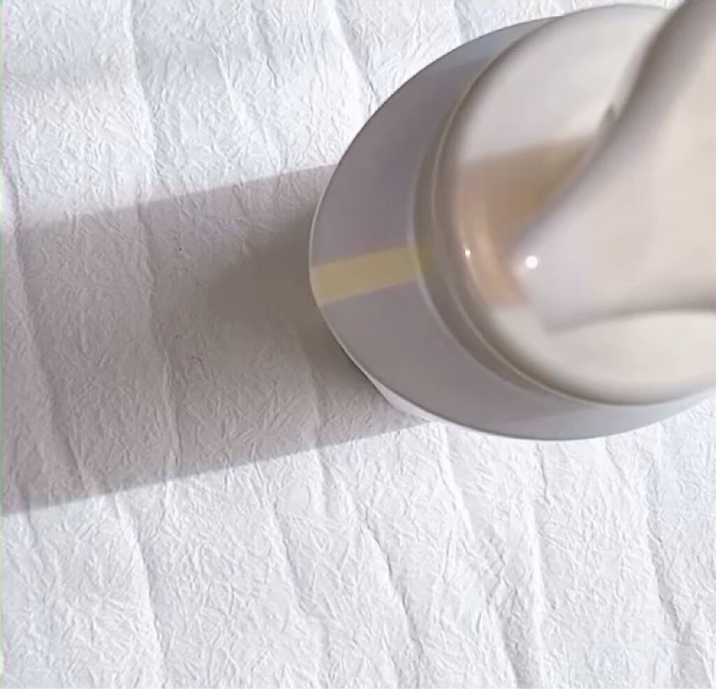 hadakaraボディソープ 泡で出てくるオイルインタイプ ローズガーデンの香り/hadakara/ボディソープの動画クチコミ3つ目