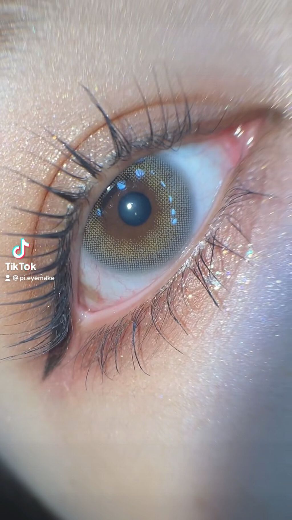 ドットオンムードアイパレット/Heart Percent/アイシャドウパレットの動画クチコミ3つ目