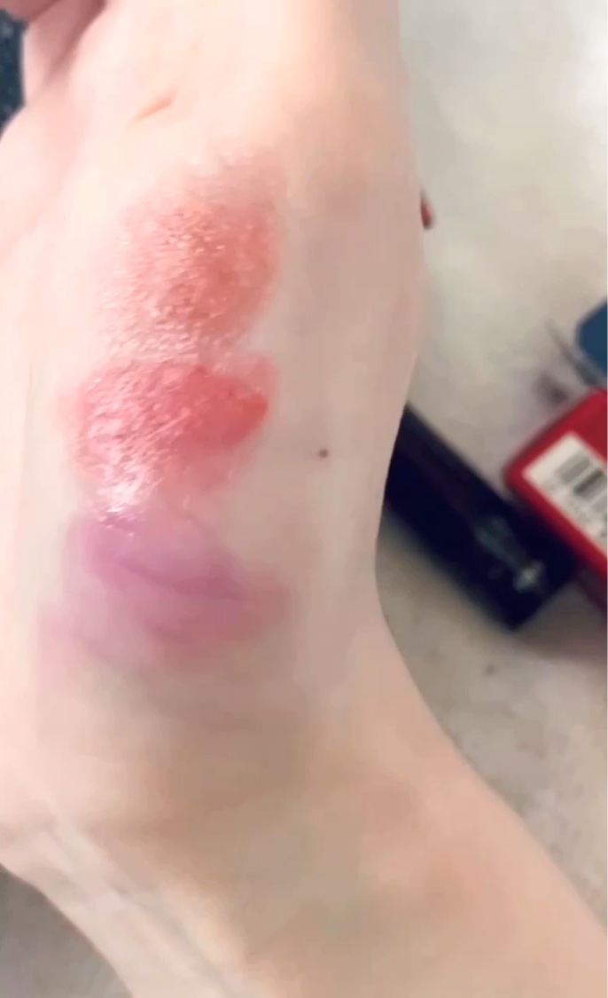 ケイト リップモンスター/KATE/口紅を使ったクチコミ（3枚目）