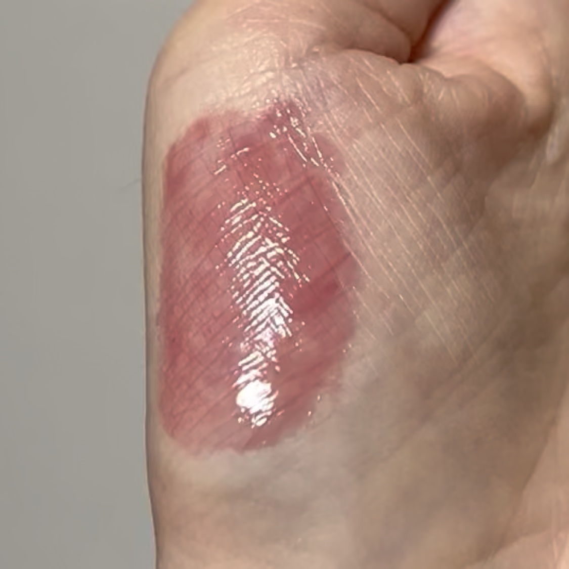 グラスリップボリューミングバーム/VELY VELY/リップバームを使ったクチコミ（2枚目）