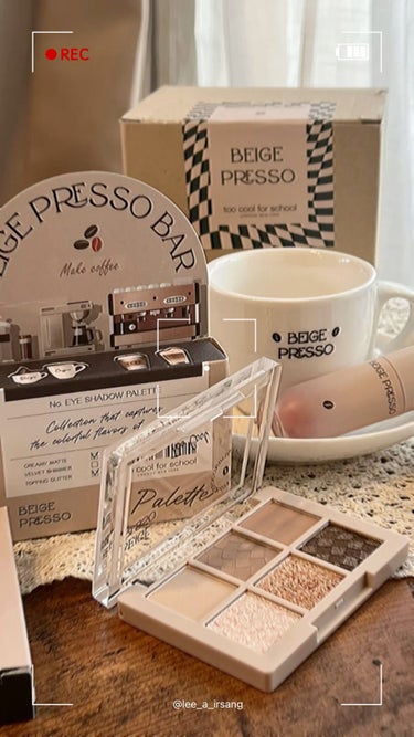 too cool for school ベージュプレッソシャドウパレットのクチコミ「too cool for school  BEIGE PRESSO ☕️

まじで可愛くて一目.....」（1枚目）