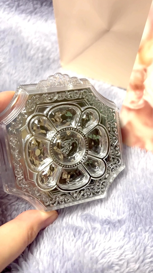 ジルスチュアート　ドレスドブルーム アイズ/JILL STUART/アイシャドウパレットの動画クチコミ1つ目