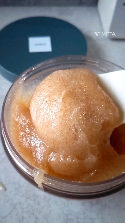 ボディスクラブ ブラッシャー モイスト/アーレス/ボディスクラブの動画クチコミ1つ目