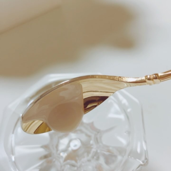 しっとりミルキー/ピアベルピア/乳液の動画クチコミ1つ目