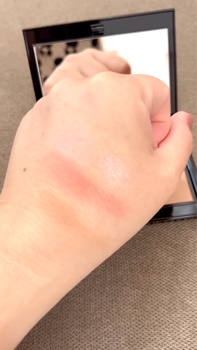 ホリデーアディクション ブラッシュ パレット “アンノウン ファミリア”/ADDICTION/パウダーチークの動画クチコミ1つ目