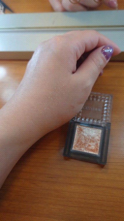 シングルシャイニーアイシャドウ/CEZANNE/アイシャドウを使ったクチコミ(3枚目)