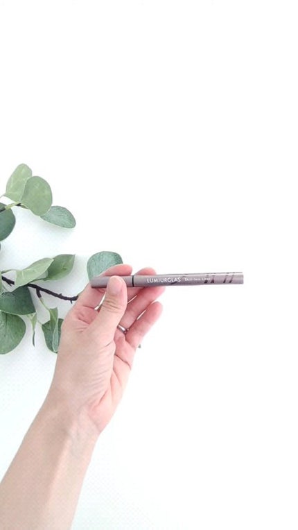 スキルレスライナー/LUMIURGLAS/リキッドアイライナーの人気ショート動画