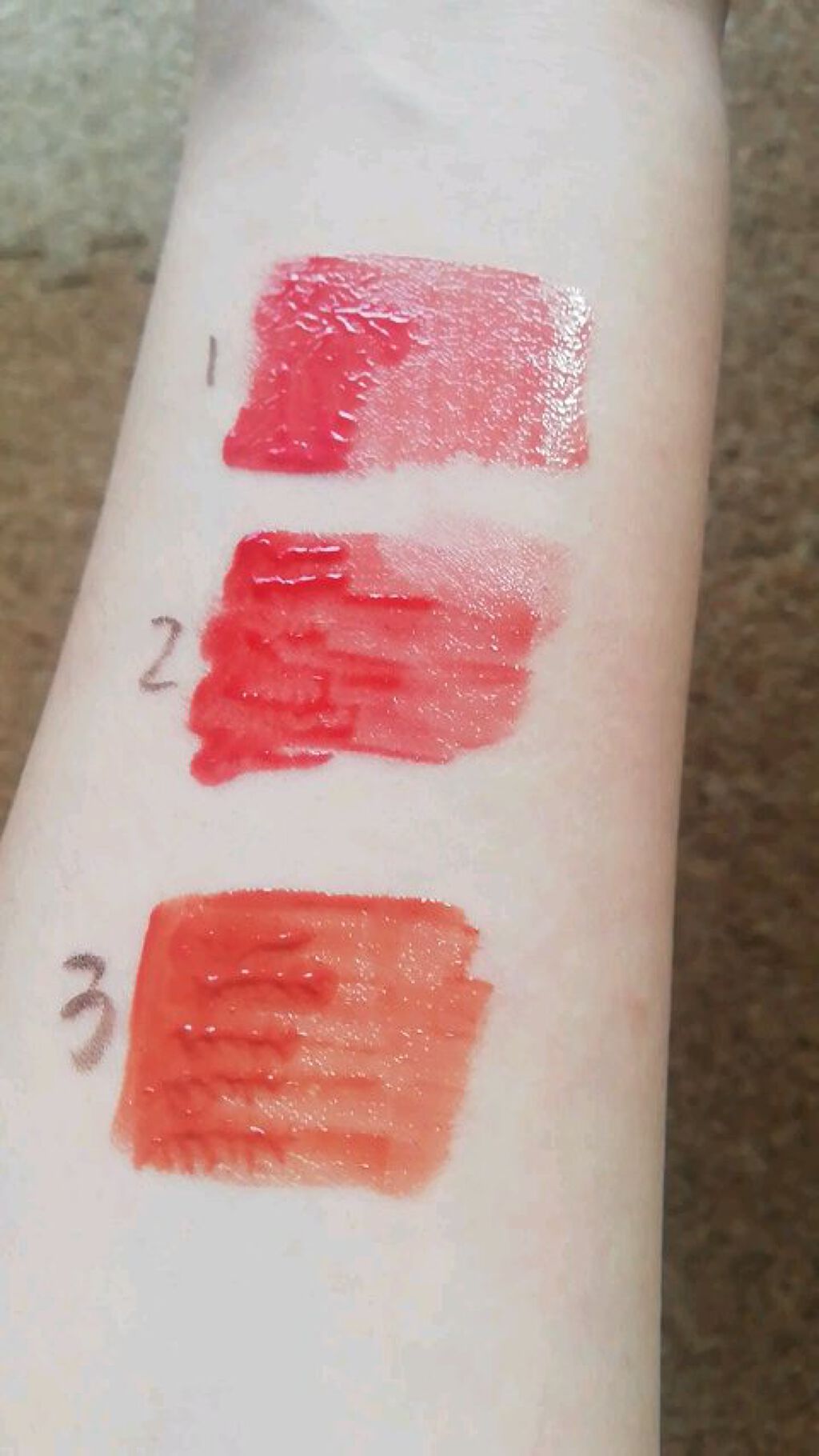 ウォータリーティントリップ/CEZANNE/リップティントを使ったクチコミ（2枚目）