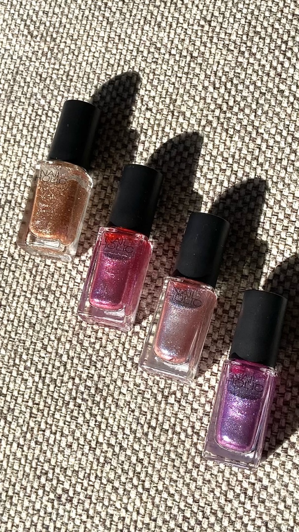 ネイルホリック Future Metal/ネイルホリック/マニキュアを使ったクチコミ（1枚目）