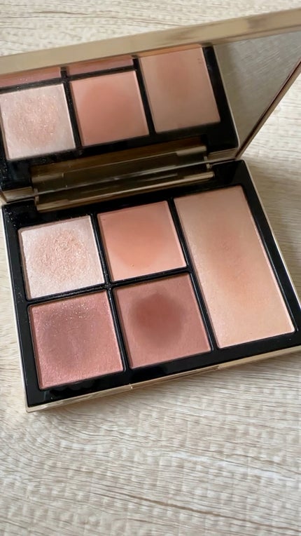 フェイス スタイリスト/SNIDEL BEAUTY/アイシャドウパレットの人気ショート動画