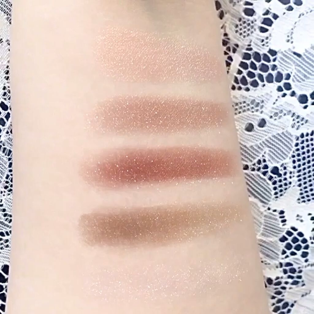 シャドーカスタマイズ/MAJOLICA MAJORCA/単色アイシャドウを使ったクチコミ（2枚目）