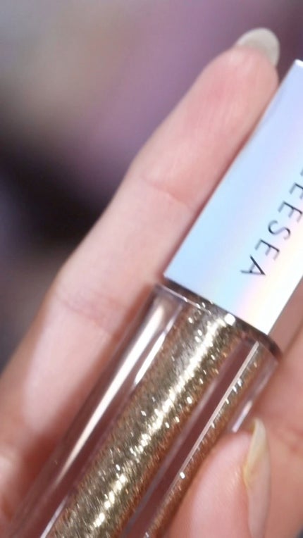 ダイヤモンドシリーズ 星空リキッドアイシャドウ/ZEESEA/リキッドアイシャドウの人気ショート動画