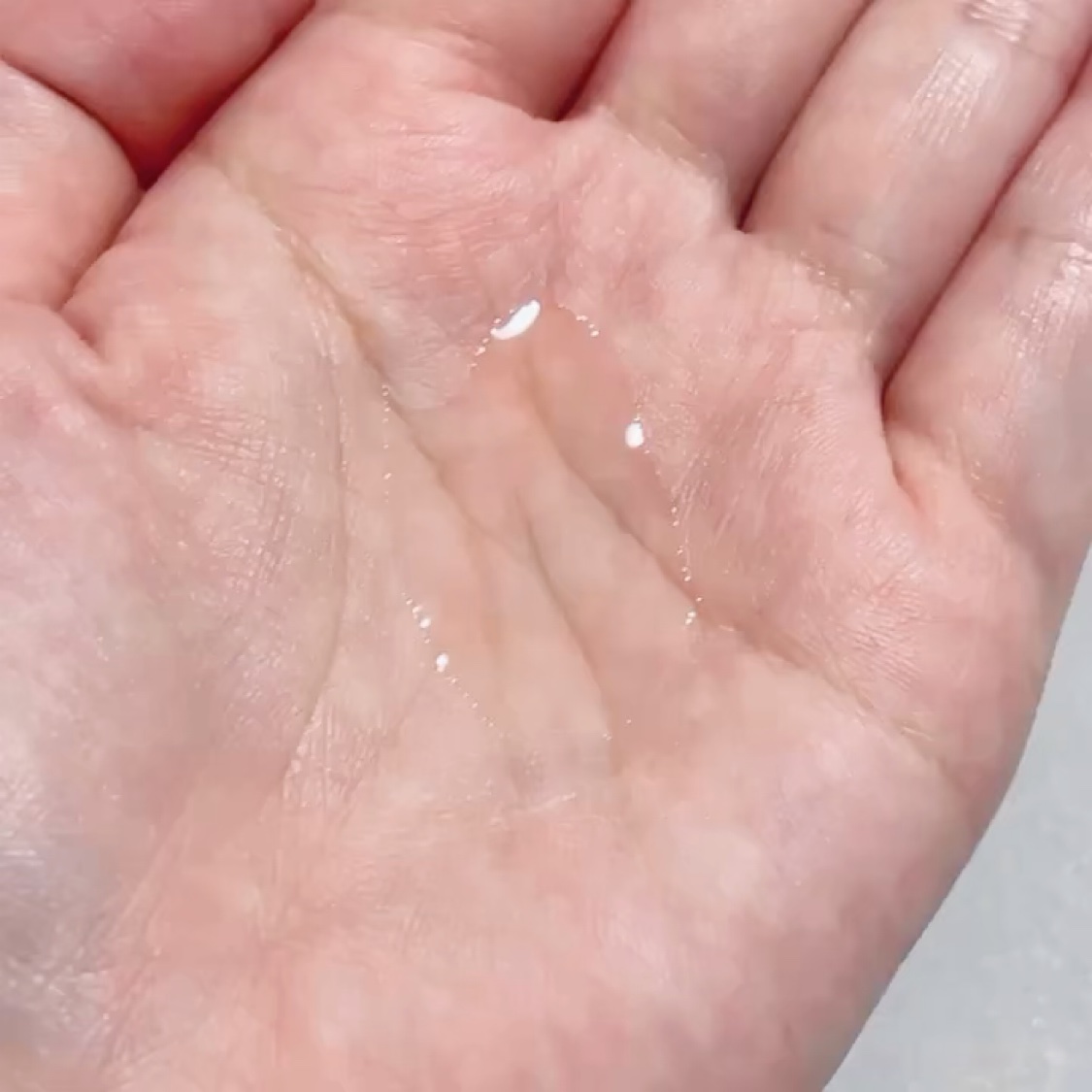 イハダ　薬用リセットオイル（医薬部外品）/IHADA/美容液の動画クチコミ4つ目