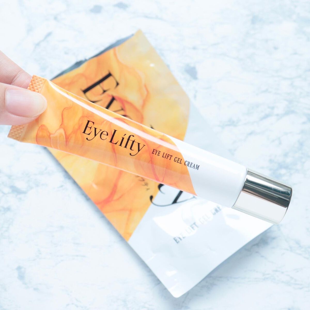 アイリフティ アイリフトジェルクリーム/R&/美容液を使ったクチコミ（1枚目）