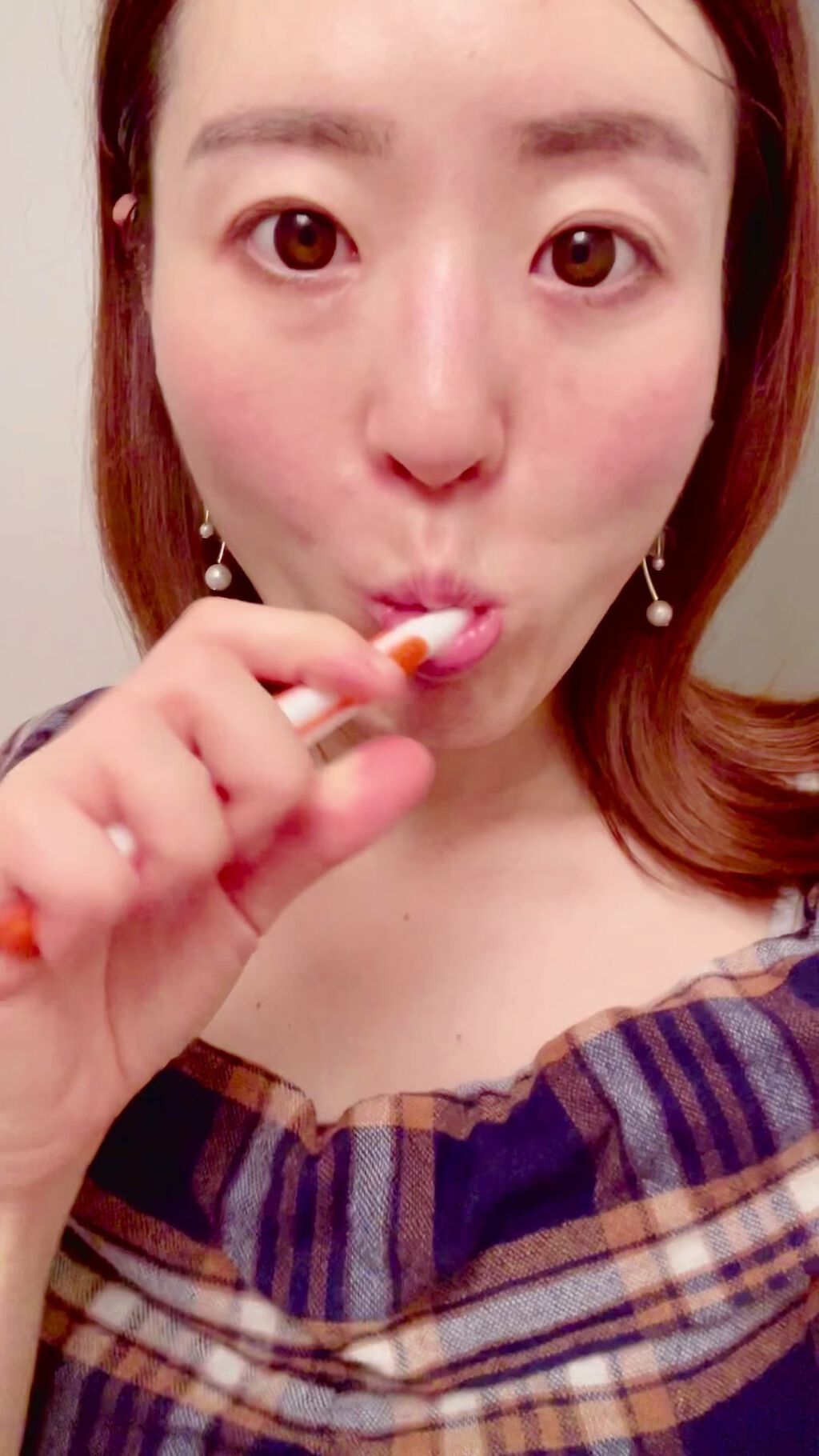 ブレッシュホワイトニング 歯磨きジェル/BIZENTO/歯磨き粉の動画クチコミ1つ目