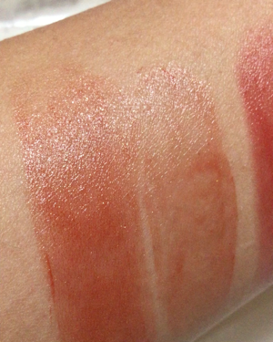 ATオイルインリップ/セリア/口紅の動画クチコミ2つ目