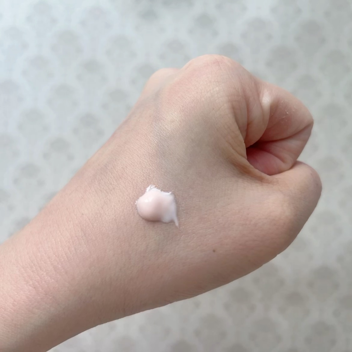 エッセンス スキングロウ プライマー	/SHISEIDO/化粧下地を使ったクチコミ（2枚目）