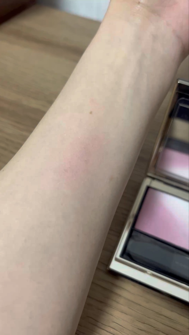 セラムフィット シャイニング トーンアップクリーム V1/ByUR/化粧下地を使ったクチコミ（3枚目）