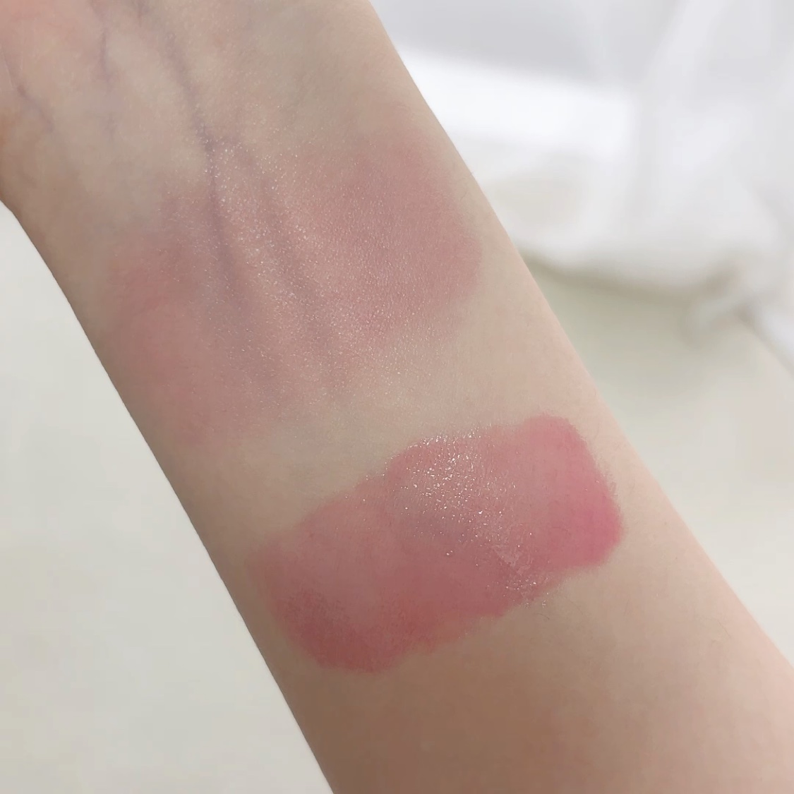 フィー リップアンドチーク グローイジェリーポット/fwee/リップグロスを使ったクチコミ（3枚目）