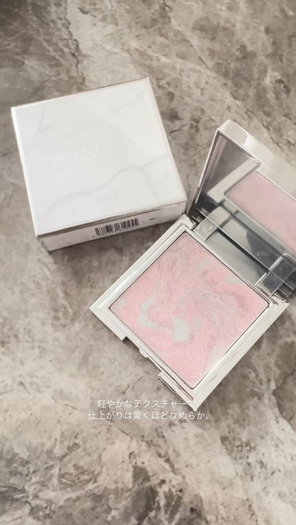 スキンルミナスハイライター/DEAR DAHLIA/パウダーハイライトの人気ショート動画