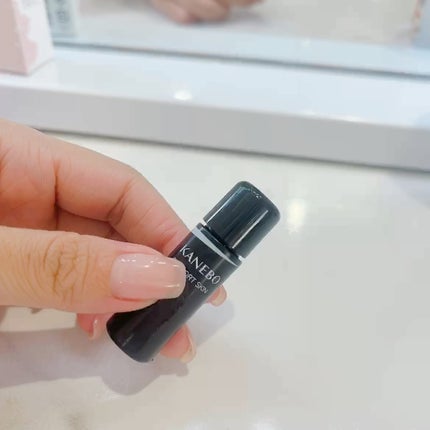 コンフォートスキン ウェア/KANEBO/リキッドファンデーションの人気ショート動画