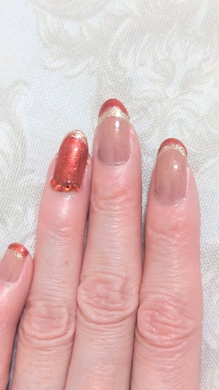 カラフルネイルズ/キャンメイク/マニキュアの人気ショート動画