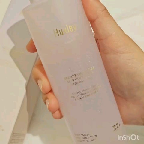 スキングロウトナー ビタラディアンス/Huxley/化粧水を使ったクチコミ（3枚目）