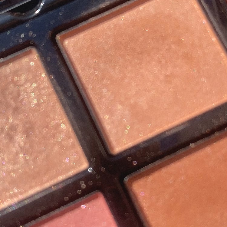 アディクション　ザ アイシャドウ パレット/ADDICTION/アイシャドウパレットを使ったクチコミ（1枚目）