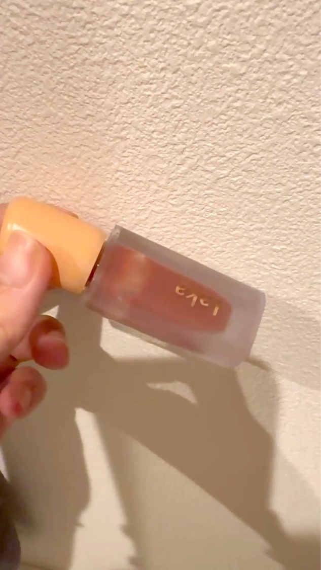 フルーティーグラムティント/Laka/リップティントの動画クチコミ2つ目