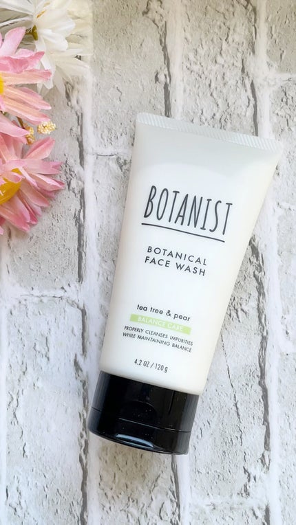 ボタニカルフェイスウォッシュ バランスケア/BOTANIST/洗顔フォームの人気ショート動画