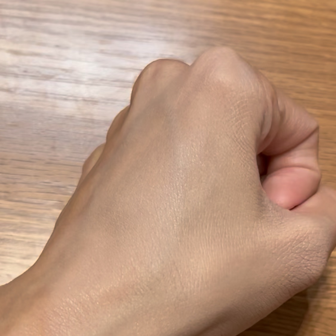 ブラーグローイクッション/Dinto/クッションファンデーションの動画クチコミ3つ目