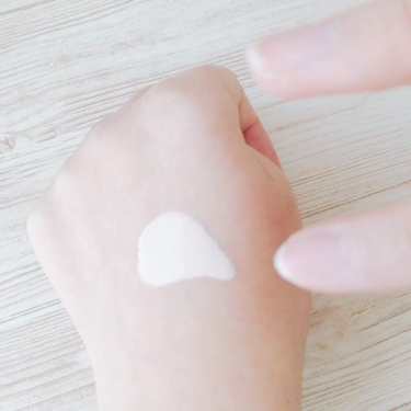 皮脂テカリ防止下地/CEZANNE/化粧下地を使ったクチコミ(3枚目)