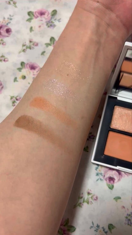 クワッドアイシャドー/NARS/アイシャドウパレットを使ったクチコミ(2枚目)