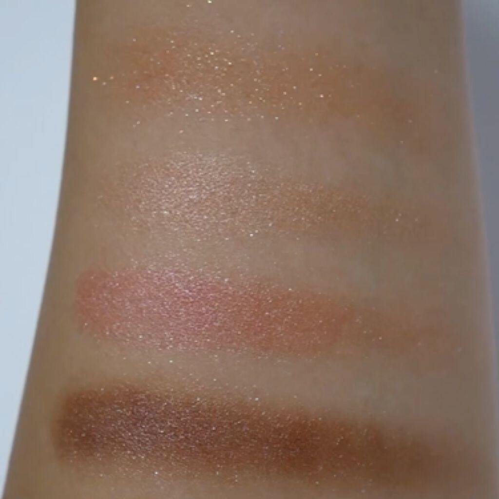 ラスティンググロスリップ/CEZANNE/口紅を使ったクチコミ（3枚目）