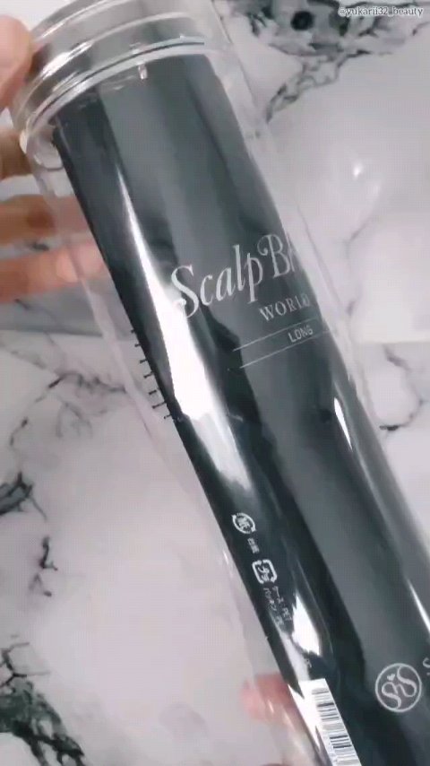 @shearts.brush様より商品提供していただきました。

エス・ハート・エス
スカルプブラシ ワールドモデル ロング ¥7,700(税込)　　

高級感のあるきらめくゴールドカラーでお洒落｡


《特徴》

シャンプー時にも使って､