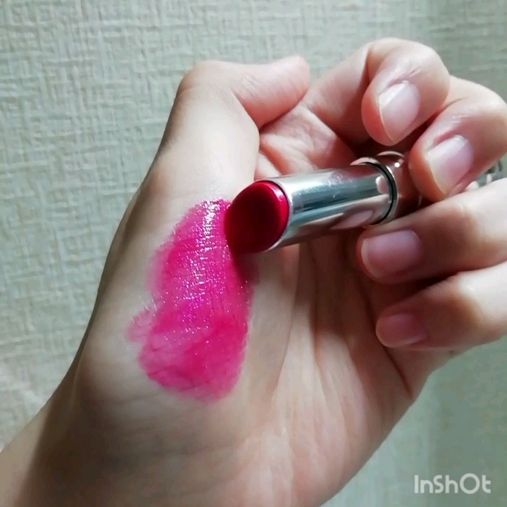 ディオール アディクト ステラー シャイン/Dior/口紅を使ったクチコミ（2枚目）