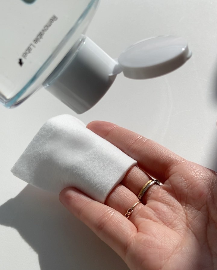 弱酸性 ナイアシンアミド ミセラークレンジングウォーター/COSRX/クレンジングウォーターを使ったクチコミ（2枚目）