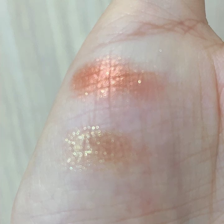 ダズルシャドウ/M・A・C/単色アイシャドウを使ったクチコミ（3枚目）