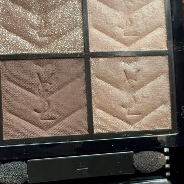 クチュール ミニ クラッチ/YVES SAINT LAURENT BEAUTE/アイシャドウパレットを使ったクチコミ（2枚目）