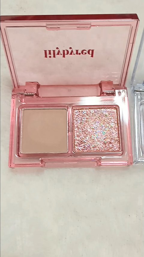 Little Bitty Moment Shadow/lilybyred/アイシャドウパレットの動画クチコミ1つ目