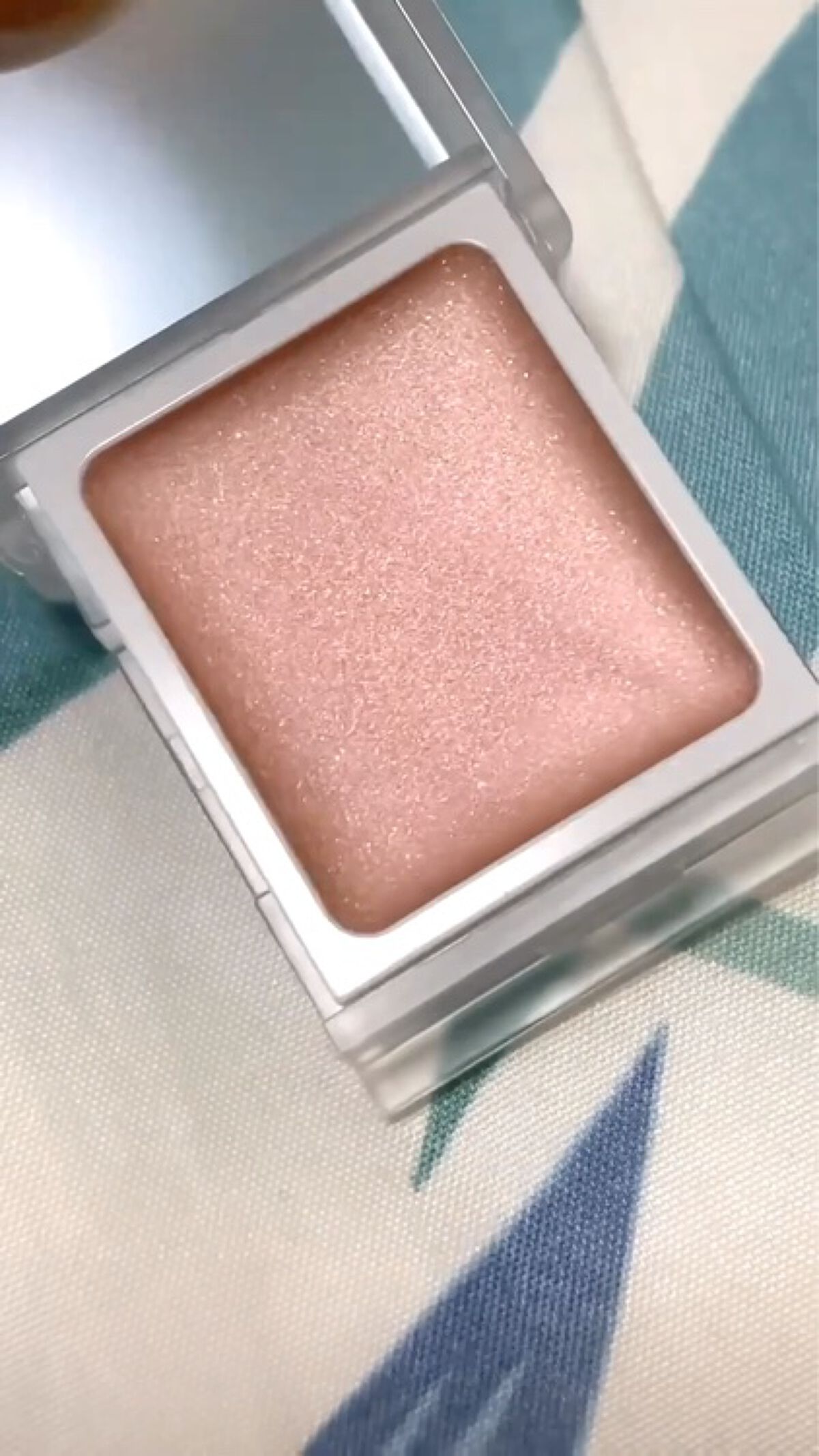 アイカラー　クリームタイプ ピンクベージュ/無印良品/ジェル・クリームアイシャドウを使ったクチコミ（1枚目）