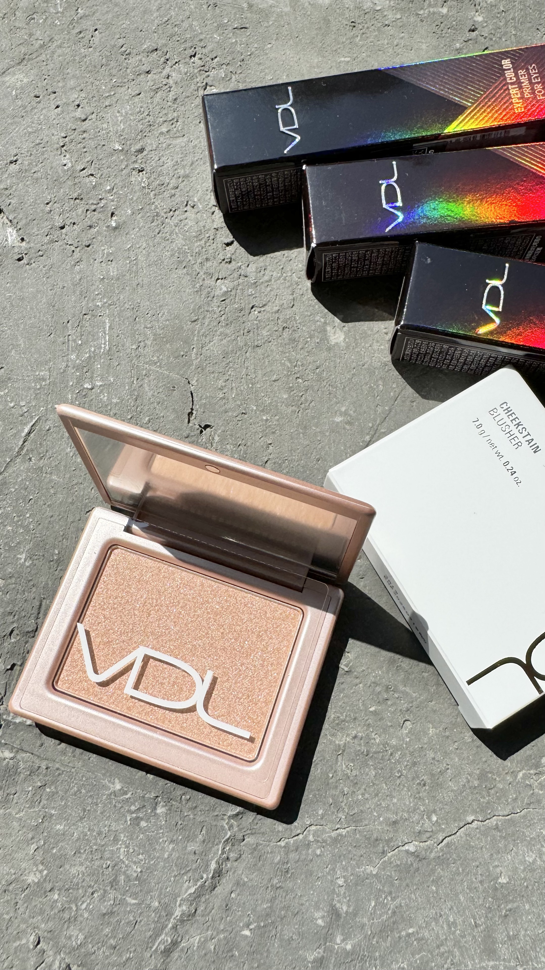 チークステイン ブラッシャー/VDL/パウダーチークの人気ショート動画