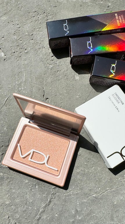 チークステイン ブラッシャー/VDL/パウダーチークの人気ショート動画