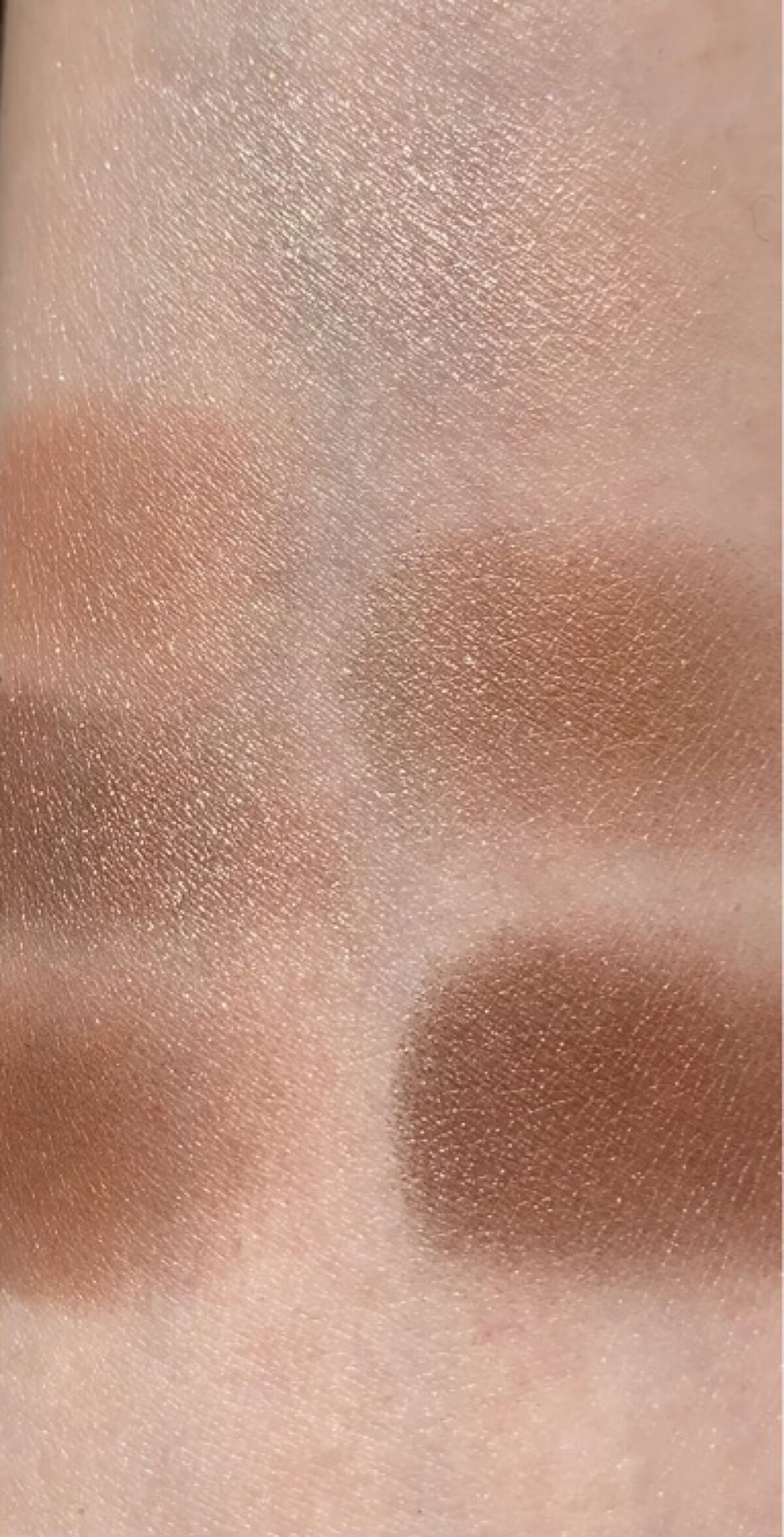 グロッシーリッチ アイズ N/Visée/アイシャドウパレットを使ったクチコミ（3枚目）